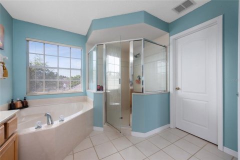 House in Orlando, Florida 4 bedrooms, 227.52 sq.m. № 1687255 - photo 27