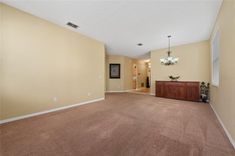 House in Orlando, Florida 4 bedrooms, 227.52 sq.m. № 1687255 - photo 19