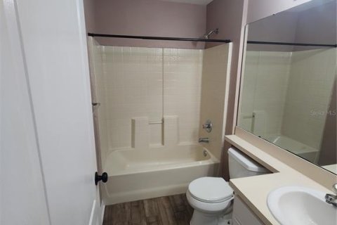 Villa ou maison à louer à Tampa, Floride: 3 chambres, 118.91 m2 № 1813031 - photo 22