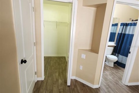 Villa ou maison à louer à Tampa, Floride: 3 chambres, 118.91 m2 № 1813031 - photo 17