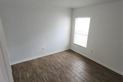 Villa ou maison à louer à Tampa, Floride: 3 chambres, 118.91 m2 № 1813031 - photo 18