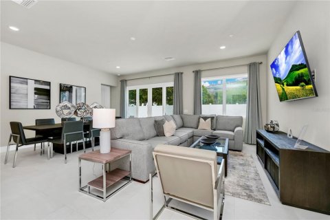 Condominio en alquiler en Kissimmee, Florida, 4 dormitorios, 139.35 m2 № 1903298 - foto 8