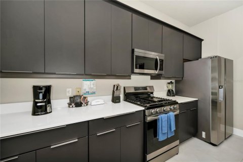 Condominio en alquiler en Kissimmee, Florida, 4 dormitorios, 139.35 m2 № 1903298 - foto 16