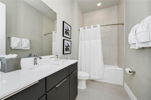 Condominio en alquiler en Kissimmee, Florida, 4 dormitorios, 139.35 m2 № 1903298 - foto 26
