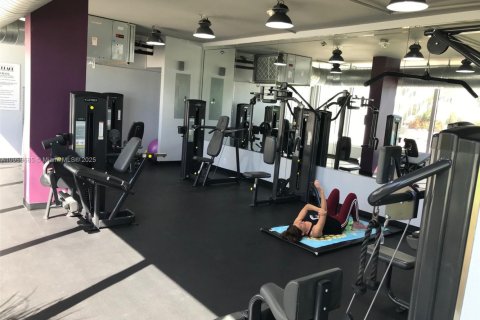 Copropriété à louer à Miami Beach, Floride: 1 chambre, 48.77 m2 № 1982390 - photo 24