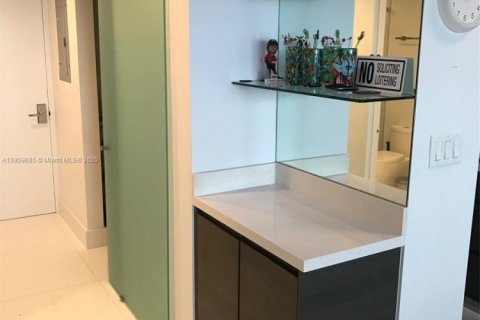 Copropriété à louer à Miami Beach, Floride: 1 chambre, 48.77 m2 № 1982390 - photo 4