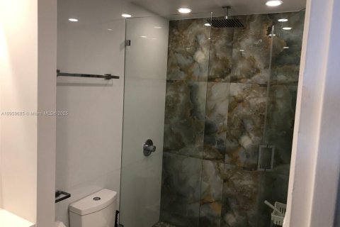 Copropriété à louer à Miami Beach, Floride: 1 chambre, 48.77 m2 № 1982390 - photo 15
