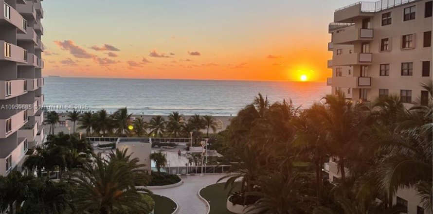 Condo à Miami Beach, Floride, 1 chambre № 1982390