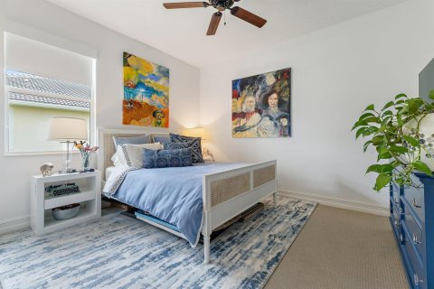 House in Jupiter, Florida 3 bedrooms, 246.75 sq.m. № 2295659 - photo 19
