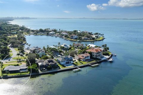 Terreno en venta en Sarasota, Florida № 1571515 - foto 1