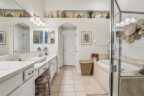 Villa ou maison à vendre à Wesley Chapel, Floride: 3 chambres, 182.74 m2 № 2411548 - photo 20