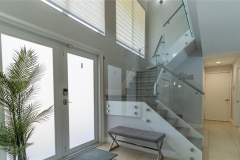 Villa ou maison à vendre à Pembroke Pines, Floride: 5 chambres, 344.57 m2 № 1893044 - photo 13