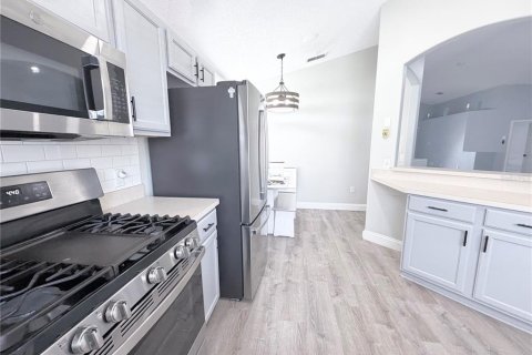 House in Davenport, Florida 3 bedrooms, 152.73 sq.m. № 2396258 - photo 13
