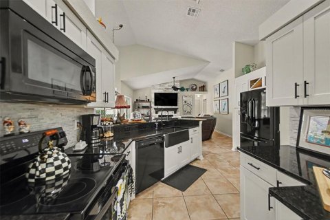 Casa en venta en Oviedo, Florida, 4 dormitorios, 172.8 m2 № 2140937 - foto 26