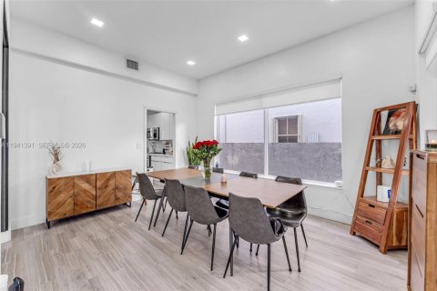 Купить виллу или дом в Майами, Флорида 4 спальни, 234.58м2, № 1999415 - фото 6