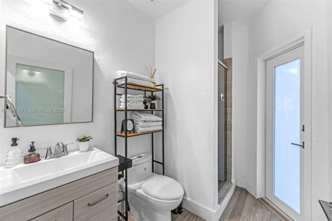 Купить виллу или дом в Майами, Флорида 4 спальни, 234.58м2, № 1999415 - фото 12