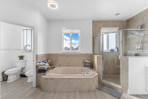 Купить виллу или дом в Майами, Флорида 4 спальни, 234.58м2, № 1999415 - фото 25