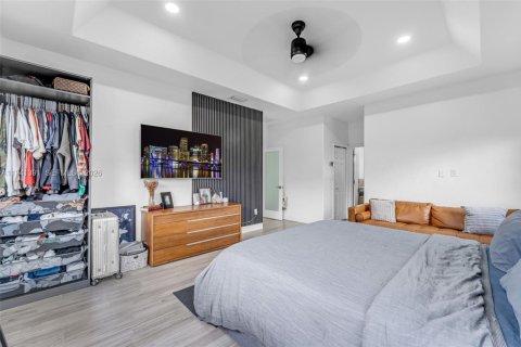 Купить виллу или дом в Майами, Флорида 4 спальни, 234.58м2, № 1999415 - фото 22