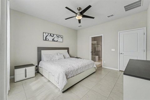 Casa en venta en Kissimmee, Florida, 3 dormitorios, 158.03 m2 № 2239740 - foto 16