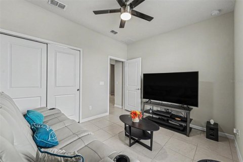 Casa en venta en Kissimmee, Florida, 3 dormitorios, 158.03 m2 № 2239740 - foto 19