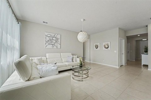 Casa en venta en Kissimmee, Florida, 3 dormitorios, 158.03 m2 № 2239740 - foto 6