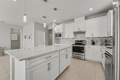 Casa en venta en Kissimmee, Florida, 3 dormitorios, 158.03 m2 № 2239740 - foto 11