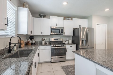 Casa en venta en Riverview, Florida, 4 dormitorios, 244.61 m2 № 1813471 - foto 12