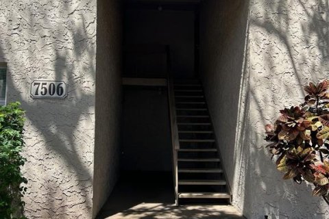 Condominio en venta en Tampa, Florida, 2 dormitorios, 90.58 m2 № 1675397 - foto 1