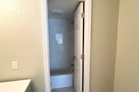 Condominio en venta en Tampa, Florida, 2 dormitorios, 90.58 m2 № 1675397 - foto 16