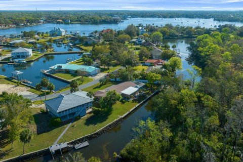 Casa en venta en Crystal River, Florida, 3 dormitorios, 191.75 m2 № 1516841 - foto 14