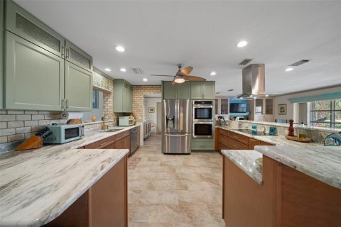 Casa en venta en Crystal River, Florida, 3 dormitorios, 191.75 m2 № 1516841 - foto 28