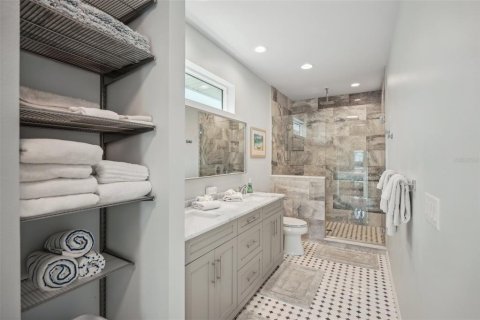 Casa en alquiler en Longboat Key, Florida, 4 dormitorios, 218.23 m2 № 213349 - foto 19