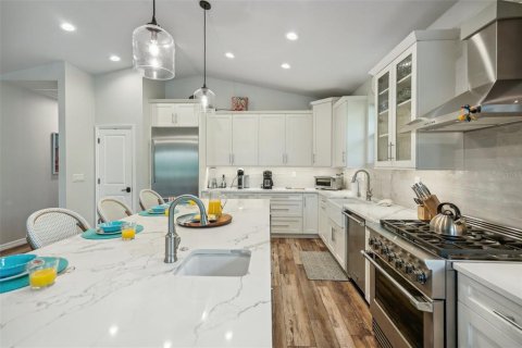 Casa en alquiler en Longboat Key, Florida, 4 dormitorios, 218.23 m2 № 213349 - foto 12