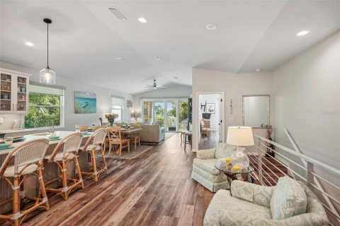 Casa en alquiler en Longboat Key, Florida, 4 dormitorios, 218.23 m2 № 213349 - foto 10