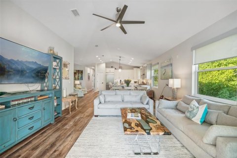 Casa en alquiler en Longboat Key, Florida, 4 dormitorios, 218.23 m2 № 213349 - foto 7