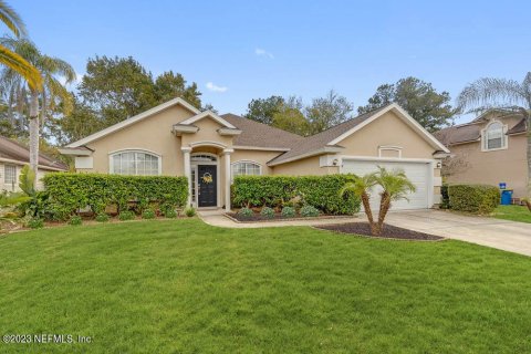 Villa ou maison à vendre à Jacksonville, Floride: 4 chambres, 194.35 m2 № 859545 - photo 1