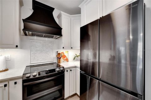 Condominio en venta en Tampa, Florida, 2 dormitorios, 91.97 m2 № 1566239 - foto 5