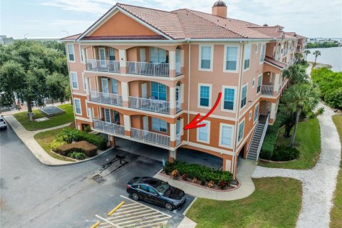 Condominio en venta en Tampa, Florida, 2 dormitorios, 91.97 m2 № 1566239 - foto 1