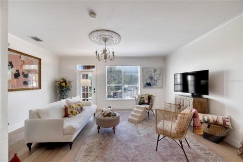 Condominio en venta en Tampa, Florida, 2 dormitorios, 91.97 m2 № 1566239 - foto 11