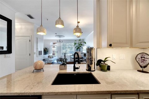 Condominio en venta en Tampa, Florida, 2 dormitorios, 91.97 m2 № 1566239 - foto 7
