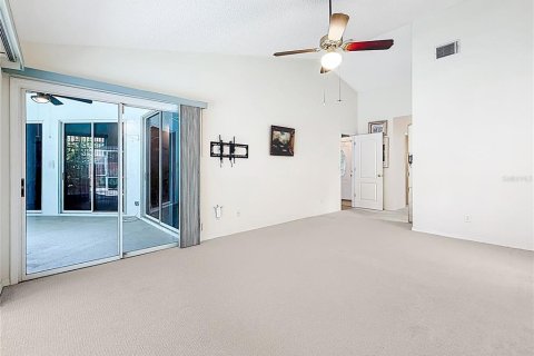 Casa en venta en Palm Harbor, Florida, 3 dormitorios, 174.38 m2 № 1766163 - foto 24