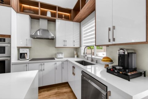 Adosado en venta en Deerfield Beach, Florida, 3 dormitorios, 304.53 m2 № 2146580 - foto 29