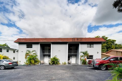 Condominio en alquiler en Coral Springs, Florida, 3 dormitorios, 121.14 m2 № 1951055 - foto 21