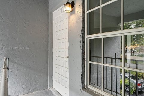 Condominio en alquiler en Coral Springs, Florida, 3 dormitorios, 121.14 m2 № 1951055 - foto 20