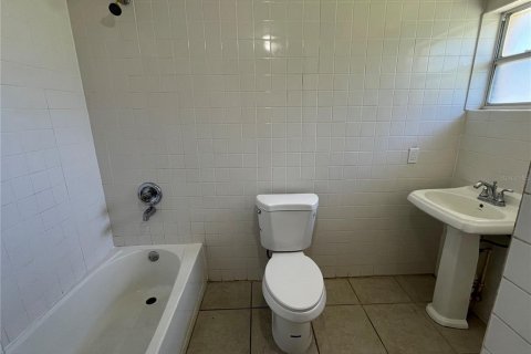 Casa en alquiler en Lake Wales, Florida, 3 dormitorios, 96.25 m2 № 1917590 - foto 5