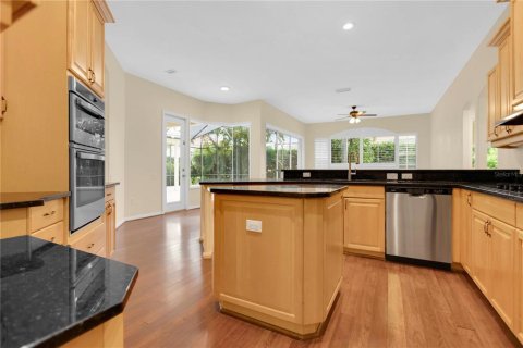 House in Bradenton, Florida 4 bedrooms, 326.74 sq.m. № 2283947 - photo 10