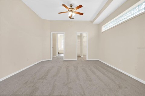 House in Bradenton, Florida 4 bedrooms, 326.74 sq.m. № 2283947 - photo 13