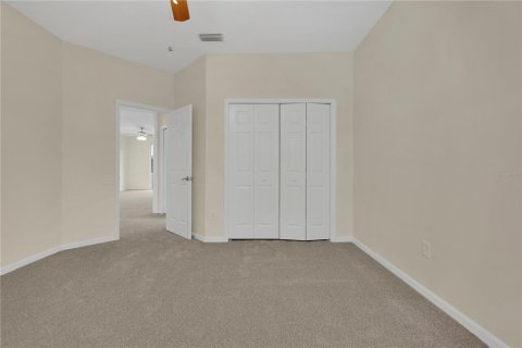 House in Bradenton, Florida 4 bedrooms, 326.74 sq.m. № 2283947 - photo 29