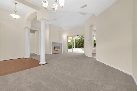 House in Bradenton, Florida 4 bedrooms, 326.74 sq.m. № 2283947 - photo 4