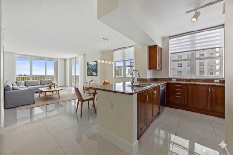 Condominio en venta en Boynton Beach, Florida, 3 dormitorios, 153.29 m2 № 2247846 - foto 14